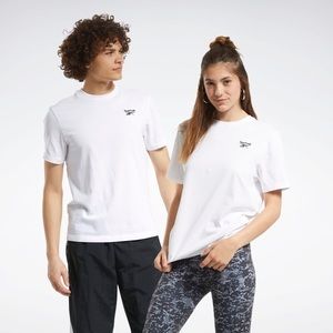 NWT Reebok T-Shirt